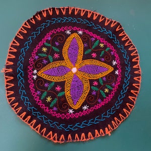 Haft Shipibo - Średnica 21,5 cm