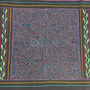 136x73cm - Large Shipibo Textile / Table Cloth