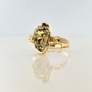 Pyrite,Raw Stone Jewelry,solid gold,Gold,ring,drop,9k gold,solid gold,Liappis,Jewellery,made in greece,14k gold Delicate Gold Ring