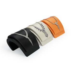PU Leather Necklace Holder: Jewelry Display Stand