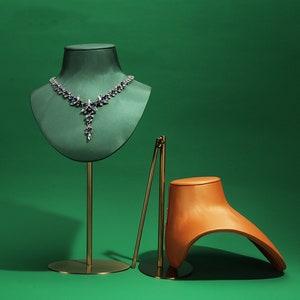 PU Leather Jewelry Display Bust with Metal Base #797