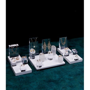 Acrylic Jewelry Display Set: White Earring Organizer, Necklace Holder (21 Pieces)