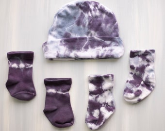 Eggplant Purple Marble Tie-Dye Baby Beanie and Socks Set, Bamboo Rayon
