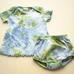3MO: Blue + Green Tie-dyed Tunic top + bloomers set, Baby gift for babies about 3 months