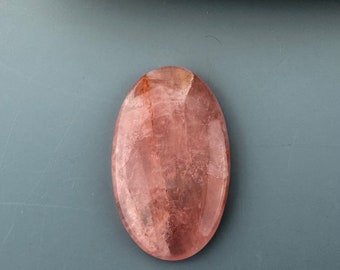 Cabochon en quartz rose, forme ovale - pour la fabrication ou la collection de bijoux