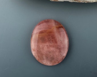 Rose Quartz Cabochon, de forme ovale - pour la fabrication ou la collection de bijoux