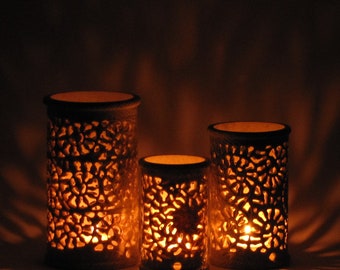 Hand-Carved Soapstone Tea light Candle Holder - Intricate Floral Design, Home Decor