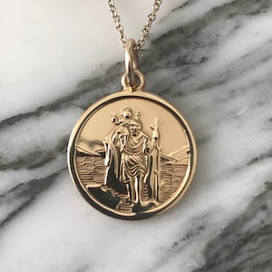 9ct Yellow Gold St Christophers Pendant Small with 9ct Yellow Gold Chain