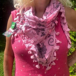 Scarf shawl pashmina, Pretty pink 100% cotton, Embroidered lace, Boho hippy tassel triangular, womans gift present