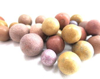 Antique marbles set of 30. #7DAG49K2
