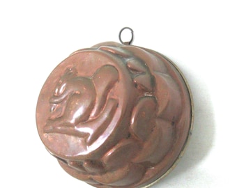 Antique Brass Squirrel Mold: Vintage Copper Jelly Pudding Decor