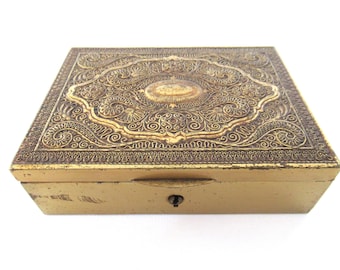 Erhard & Sohne brass vintage box with red felt. #76FG32K7