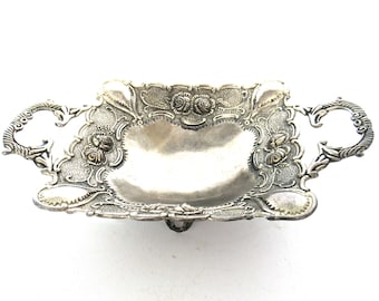 Vintage Silver plated bonbon dish. #905GFAKC