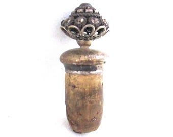 Antique silver plated bottle stopper.  Wine stopper. #962G64K6