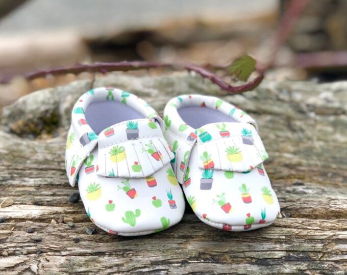 vegan baby moccasins