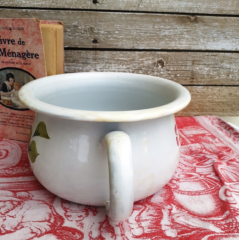 Antique Vintage Enamel Chamber Pot Vintage Enamel Vintage Etsy