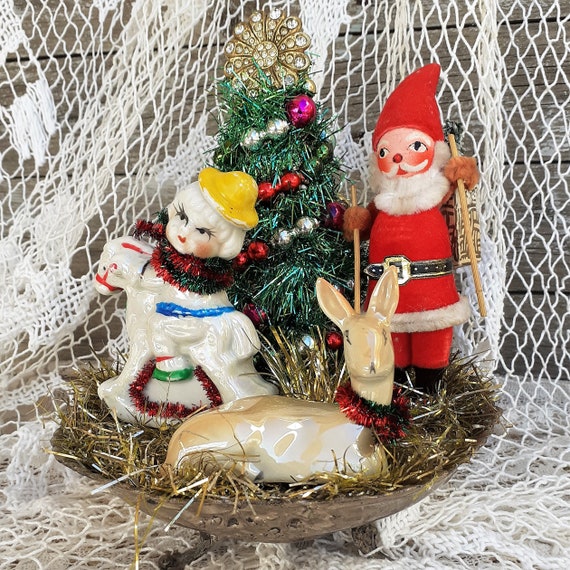 Père Noël Enfant en Hiver Noël Shabby Figurine Décorative Vintage