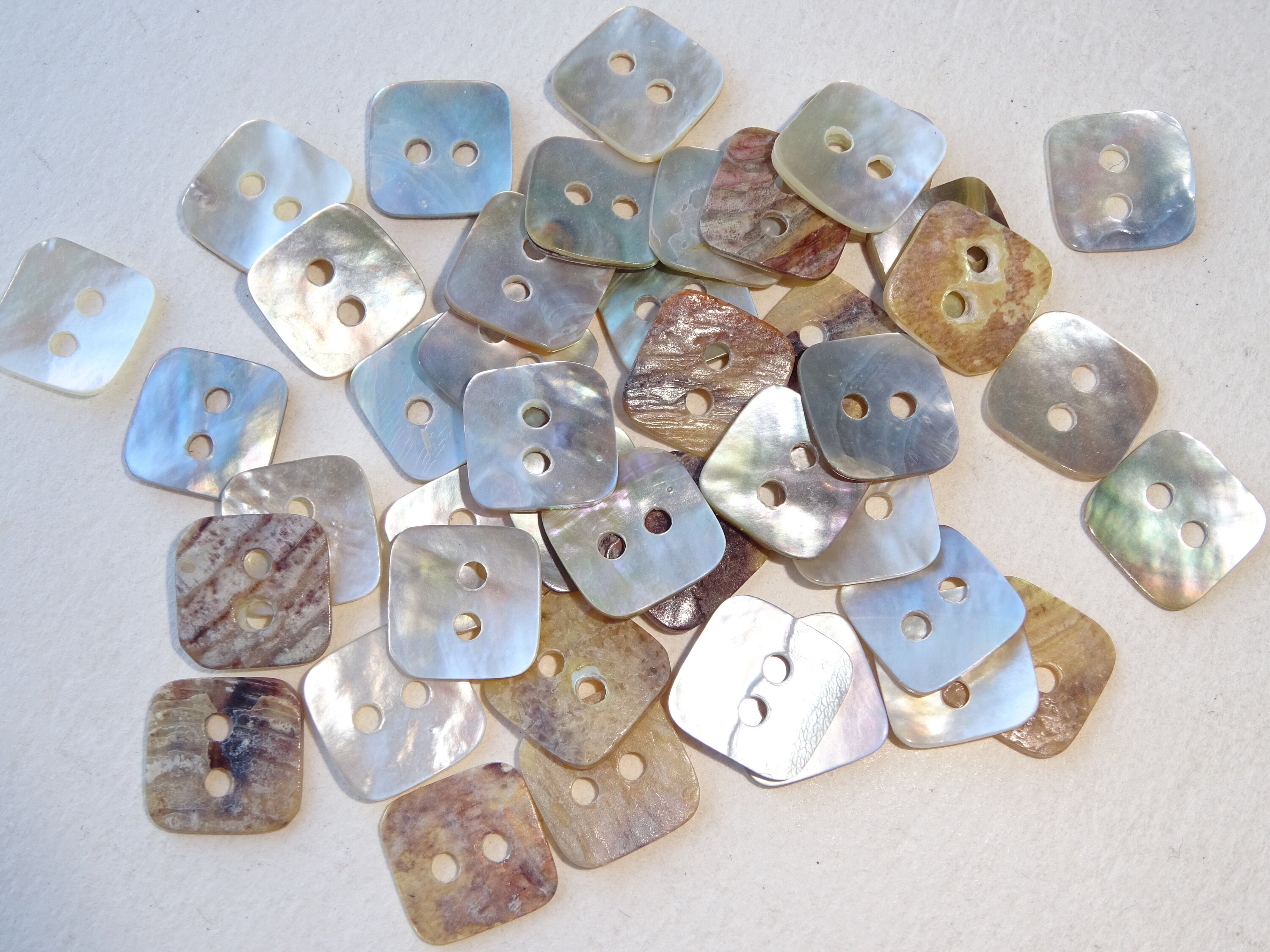 Heart & Square Shell Buttons: Mother of Pearl, Pack of 100 - Etsy