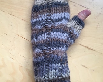 Short Fingerless Gloves in Many-coloured/ Arm Warmers / Fingerless Mittens