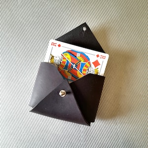 Kartenspielhülle aus Leder, Kartenhülle aus Leder, Reisekartenhülle, Spielkartenetui, Geschenke für Gamer.