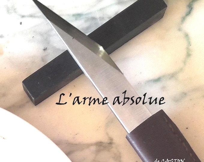 Forged steak knife, asymmetrical blade. Hand-sewn leather handle, table knife, "Le Tranchet" knife
