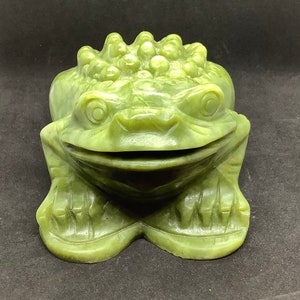 Medium 3 Legged Green Jade Frog w/ Jade Coin - 3 lb. 2.8 oz.