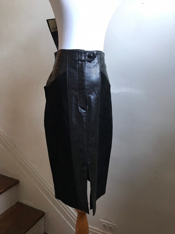 Black Snakeskin Skirt | 80s Grunge Skirt | Deadst… - image 5