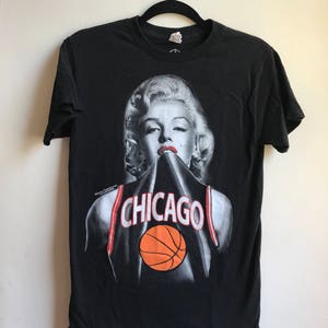 VTG 1985 Chicago Bulls Basketball Marilyn Monroe T shirt Palladium Entertainment 1985 Etsy
