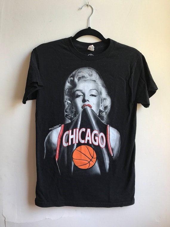 marilyn monroe bulls jersey