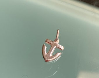 Sterling tiny anchor pendant