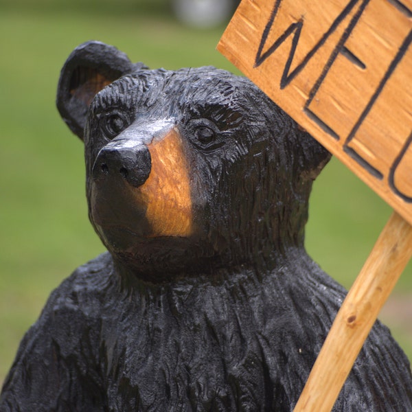 Chainsaw Carved Welcome Bears