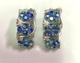 Vintage Lisner Blue Aurora Borealis Rhinestone Silver Tone Clip-on Earrings MCM