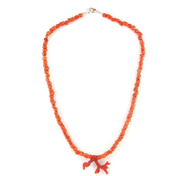 Collier en corail rouge de Méditerranée avec fermoir argent