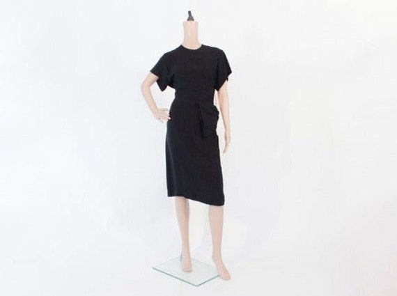 Vintage 1940s Bombshell Sarong Dress with Stateme… - image 1