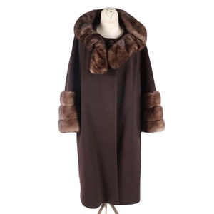 Blin + Blin Custom Couture Mink Fur Accents Fabulous French Vintage 1950s Designer Wool Winter Coat