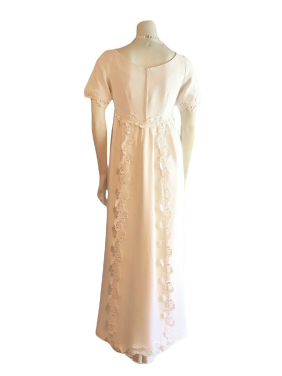 Vintage 1960s Ivory Empire Waist Lace Accented We… - image 3