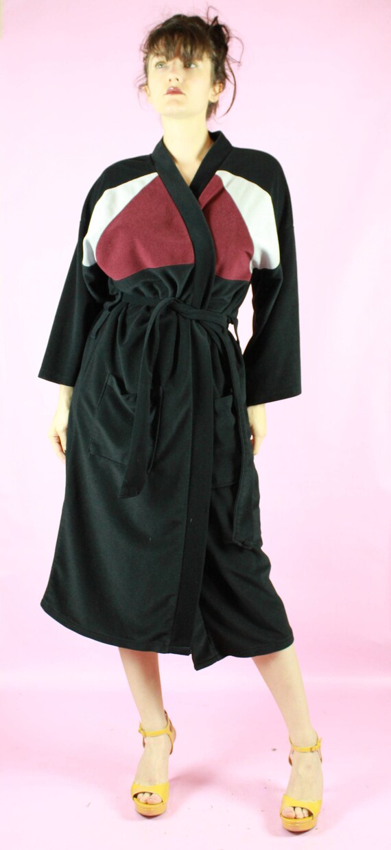 70 S Black And Maroon Smoking Jacket Robe Vintage Retro Etsy