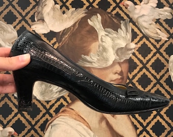 Serpent & Dove heels - modern size 8 vintage black leather heels with snakeskin embossing - F-23