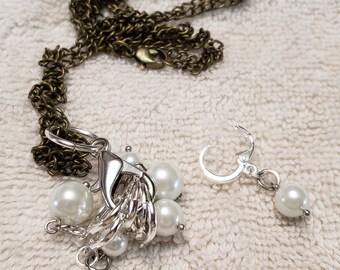 Stitch Marker Necklace; Crochet Stitch Marker; Knitting Stitch Marker; Pearl Stitch Marker; Crochet; Knit; Counter