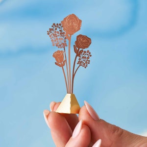 Rose winziges Bouquet - Kupfer oder Gold Metall, Letterbox Blumen für Valentinstag