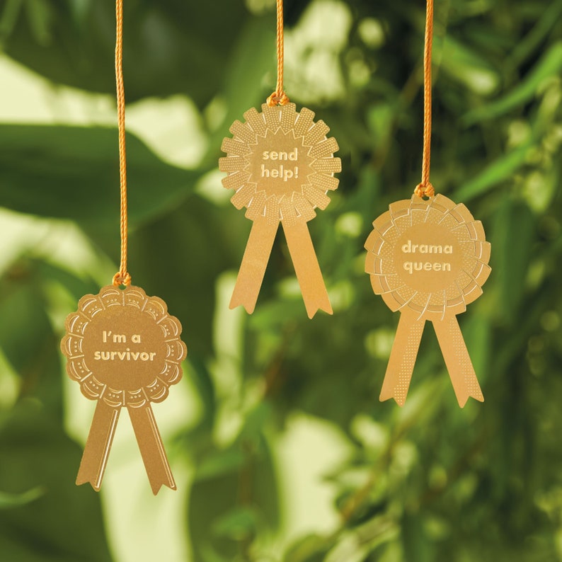 Houseplant Awards to celebrate your plant's progress, problems and personality traits 1-Survive/Help/Drama