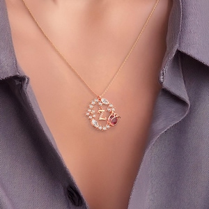 Collar de letras de plata con diseño de tulipán - Regalo personalizado para mujer - Joyería turca minimalista - Elegante y única