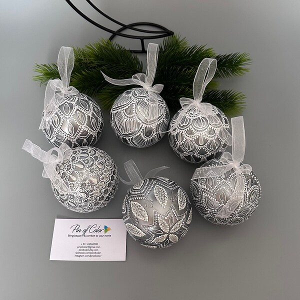 Silver and white Hand painted Christmas tree ornaments, 8cm, 1pc