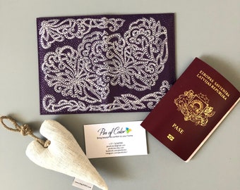 Purple Passport cover with 2 heart ornament, leather imitation