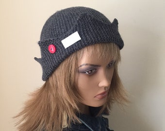 Jughead Jones Knit Hat, Jughead's beanie, Jughead Jones Beanie, Jughead Jones Hat, Jughead Style Knit Beanie,Riverdale