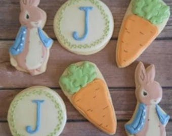 45 galletas de azúcar personalizadas para baby shower inspiradas en Peter Rabbit