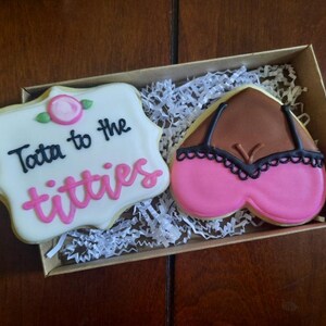 Tata to the Titties Mastectomy Breast Reduction Get Well Soon sugar cookies 画像 3