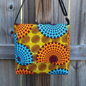 African print Crossbody, Ankara Messenger Bag, gift for women gift for girls, African Clothing, Ankara Bag, Messenger bag