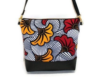 African Print Crossbody bag, Small Handbag, Gift for women, gift for girls, Ankara bag, African print purse, Handmade bag, Zipper Crossbody