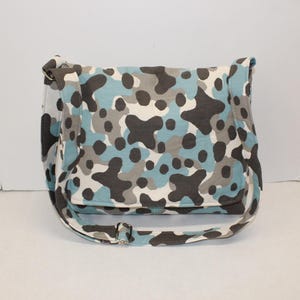Camouflage Canvas Messenger Bag: Adjustable Crossbody, Small Diaper Bag